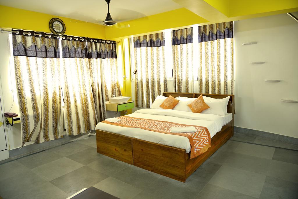 Ghosh Villa Guest House Kalküta Dış mekan fotoğraf